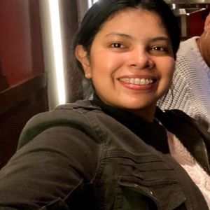 Meet your Posher, Imelda